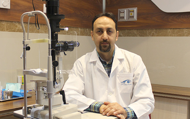 آقای دکتر علی نادری