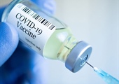 طرح واکسیناسیون کووید 19 کارکنان بیمارستان چشم پرشکی بینا